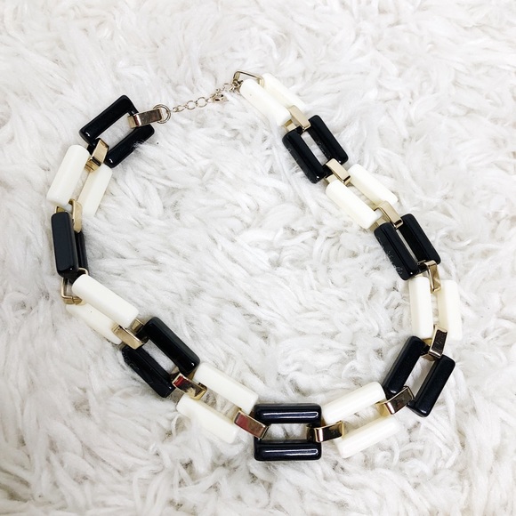 Necklaces - Picture 2 of 4